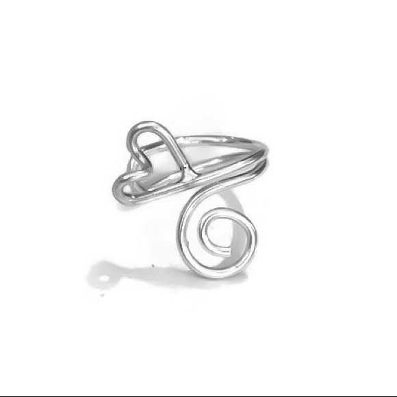 Heart-Swirl Fake/Faux Clip On Adjustable Cartilage/Helix/Tragus Ear Cuff Earring - Picture 3 of 9